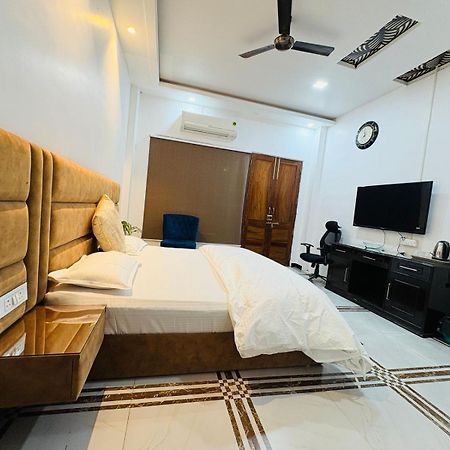Shreshth Home Stay - Best Family Accommodation - 3Km From Har Ki Pauri, Haridwar, Uttarakhand Extérieur photo