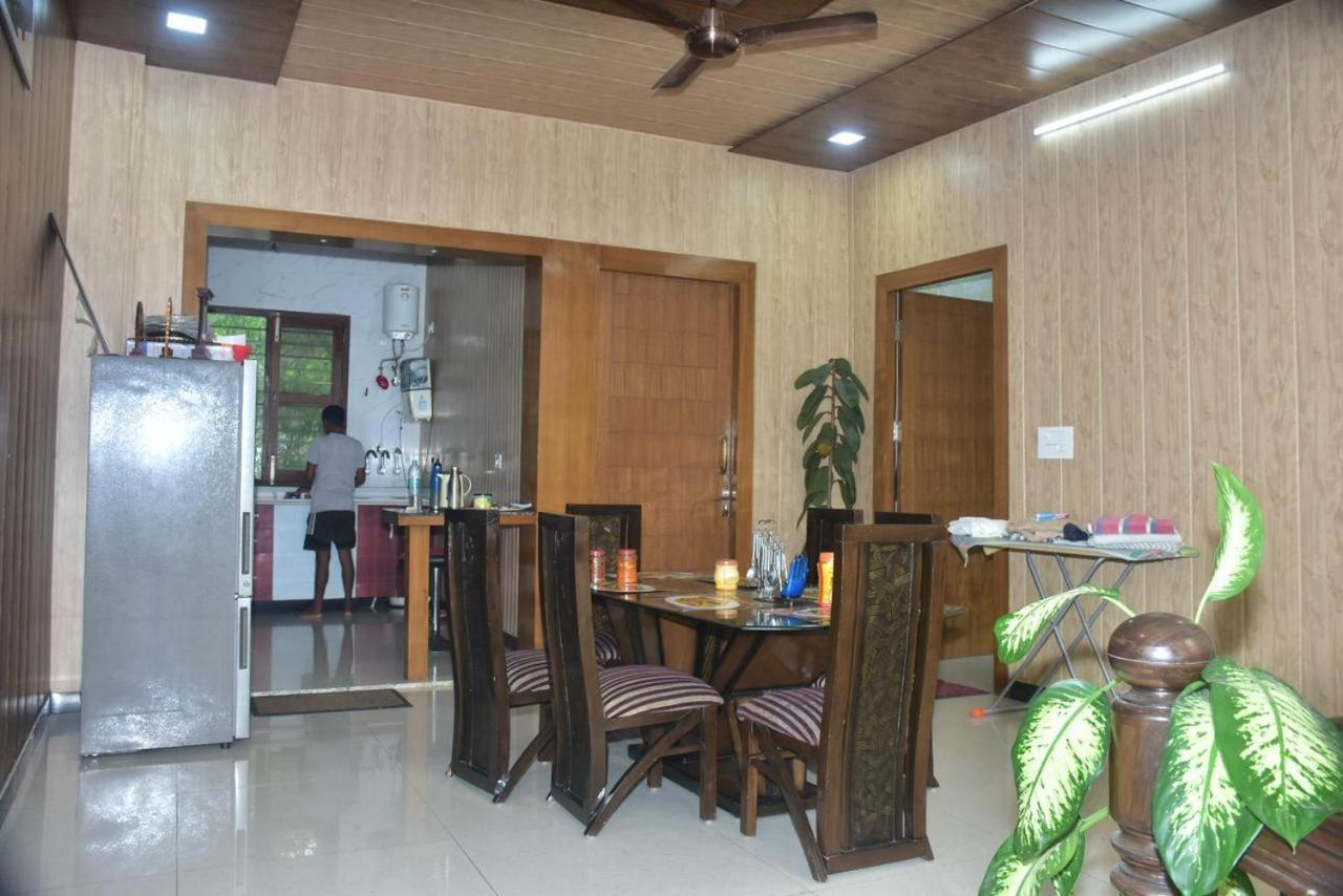 Shreshth Home Stay - Best Family Accommodation - 3Km From Har Ki Pauri, Haridwar, Uttarakhand Extérieur photo