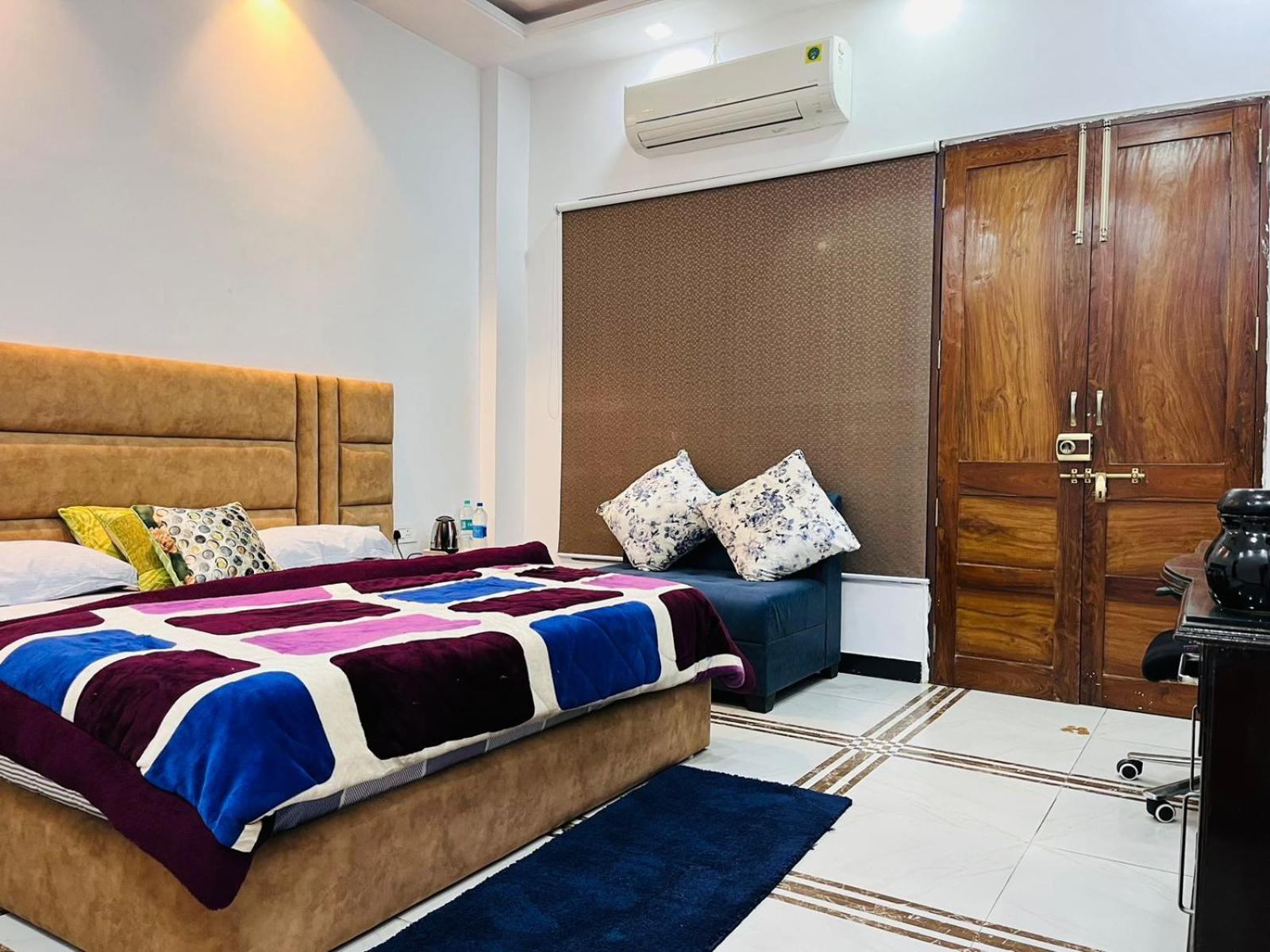 Shreshth Home Stay - Best Family Accommodation - 3Km From Har Ki Pauri, Haridwar, Uttarakhand Extérieur photo