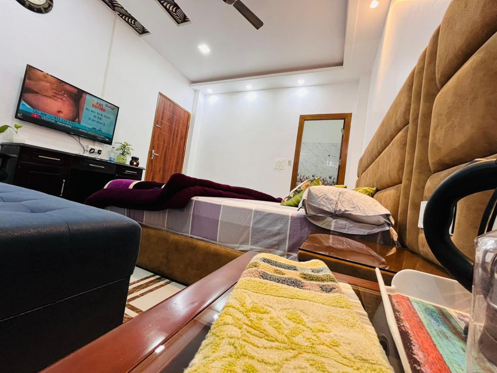 Shreshth Home Stay - Best Family Accommodation - 3Km From Har Ki Pauri, Haridwar, Uttarakhand Extérieur photo