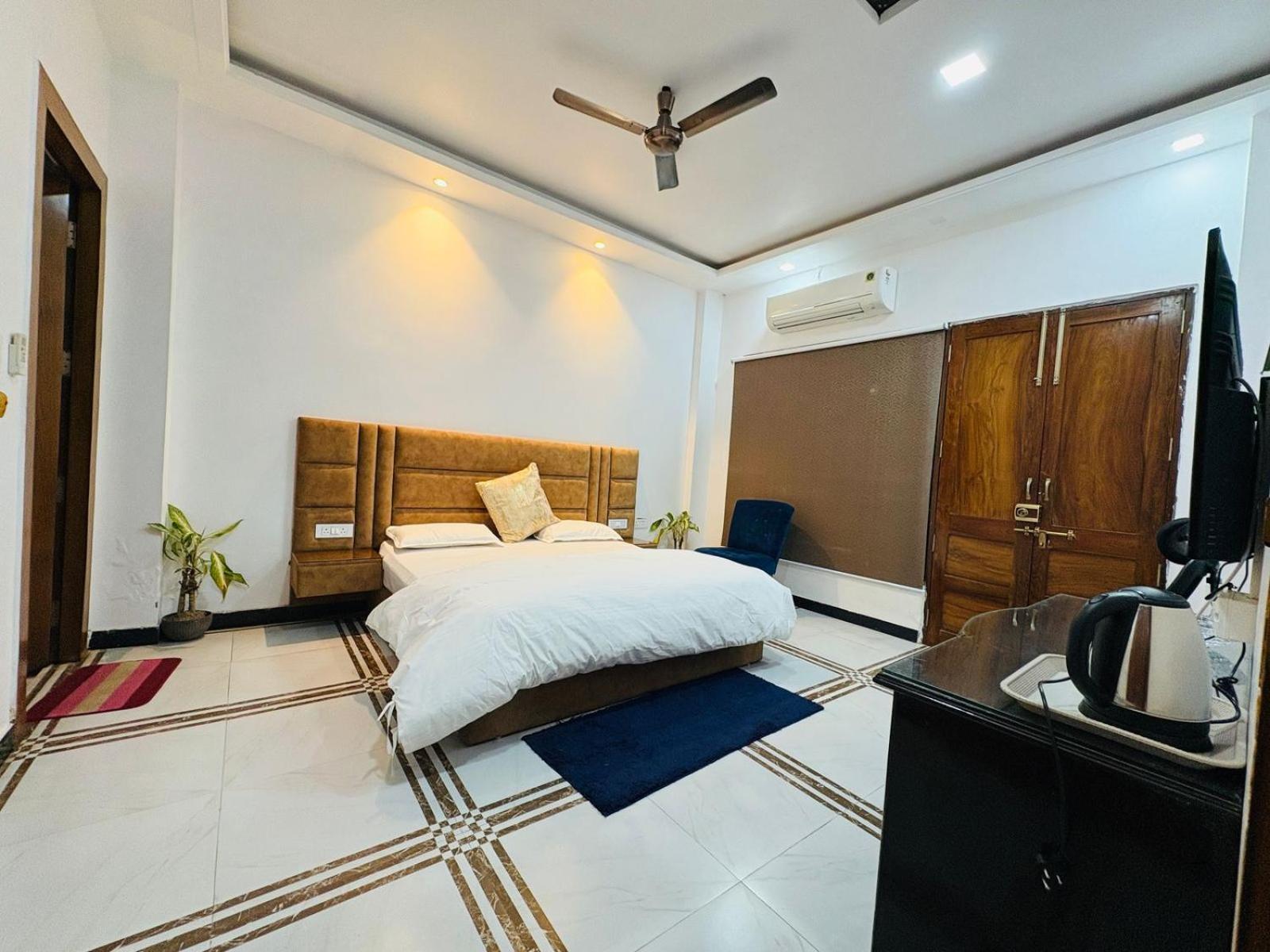Shreshth Home Stay - Best Family Accommodation - 3Km From Har Ki Pauri, Haridwar, Uttarakhand Extérieur photo